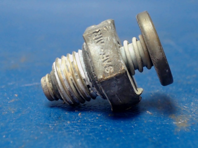 0523520-9 Cessna - PLUG DRAIN